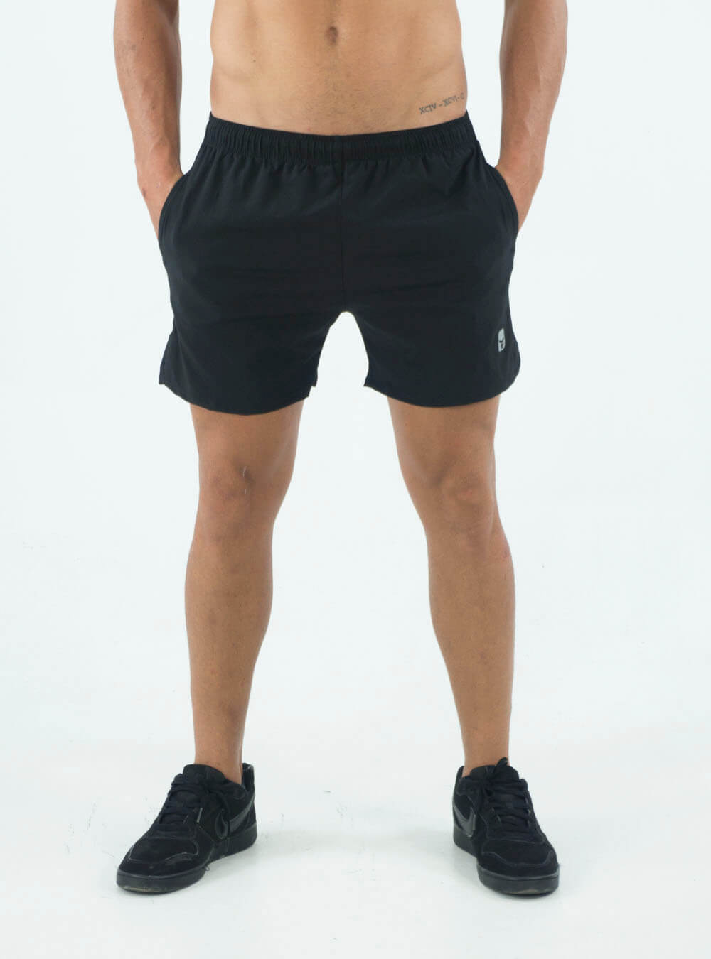 CLASSIC BLACK SHORTS