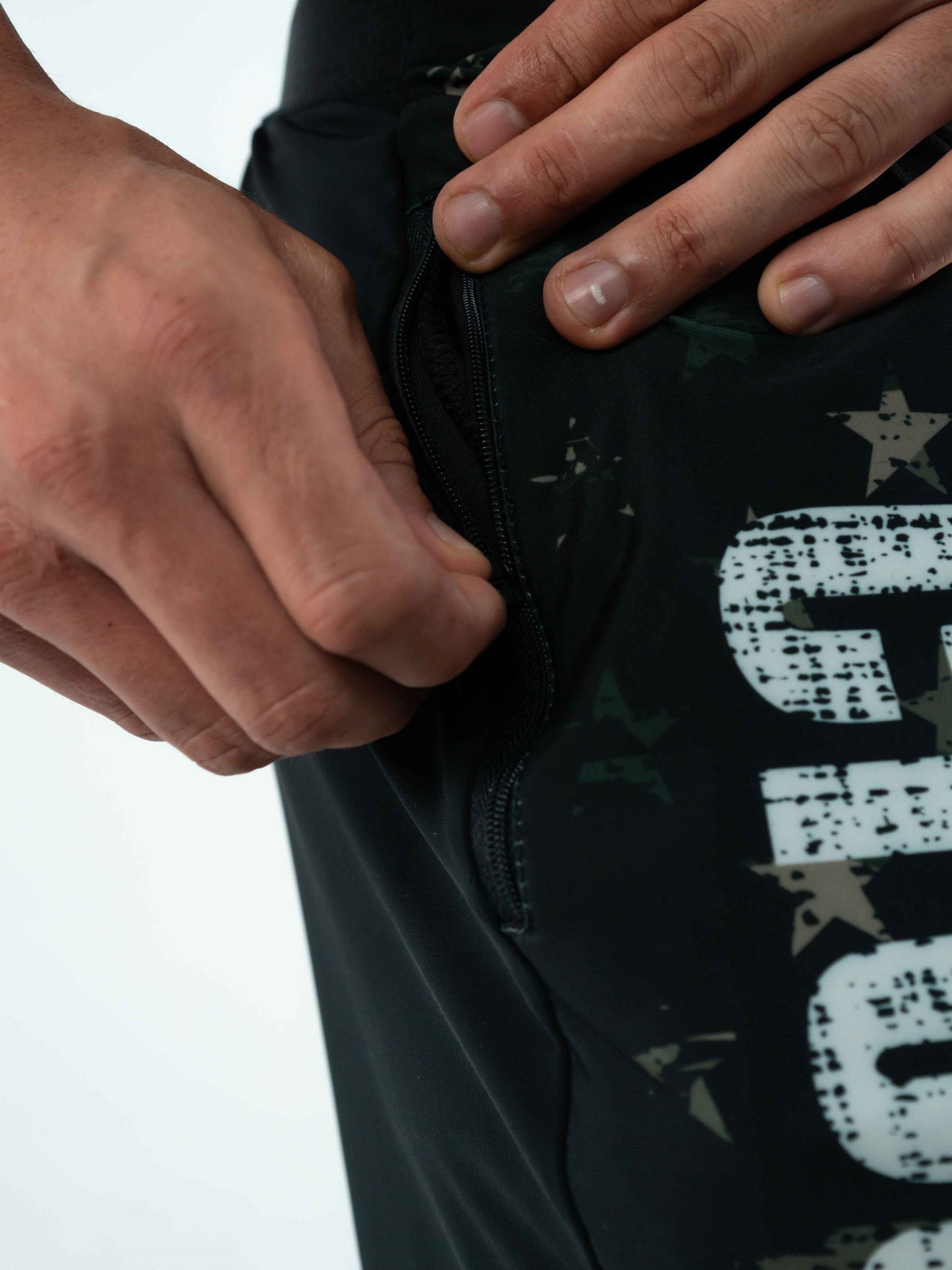 GREEN FLAG CROSSFIT 2.0 SHORTS