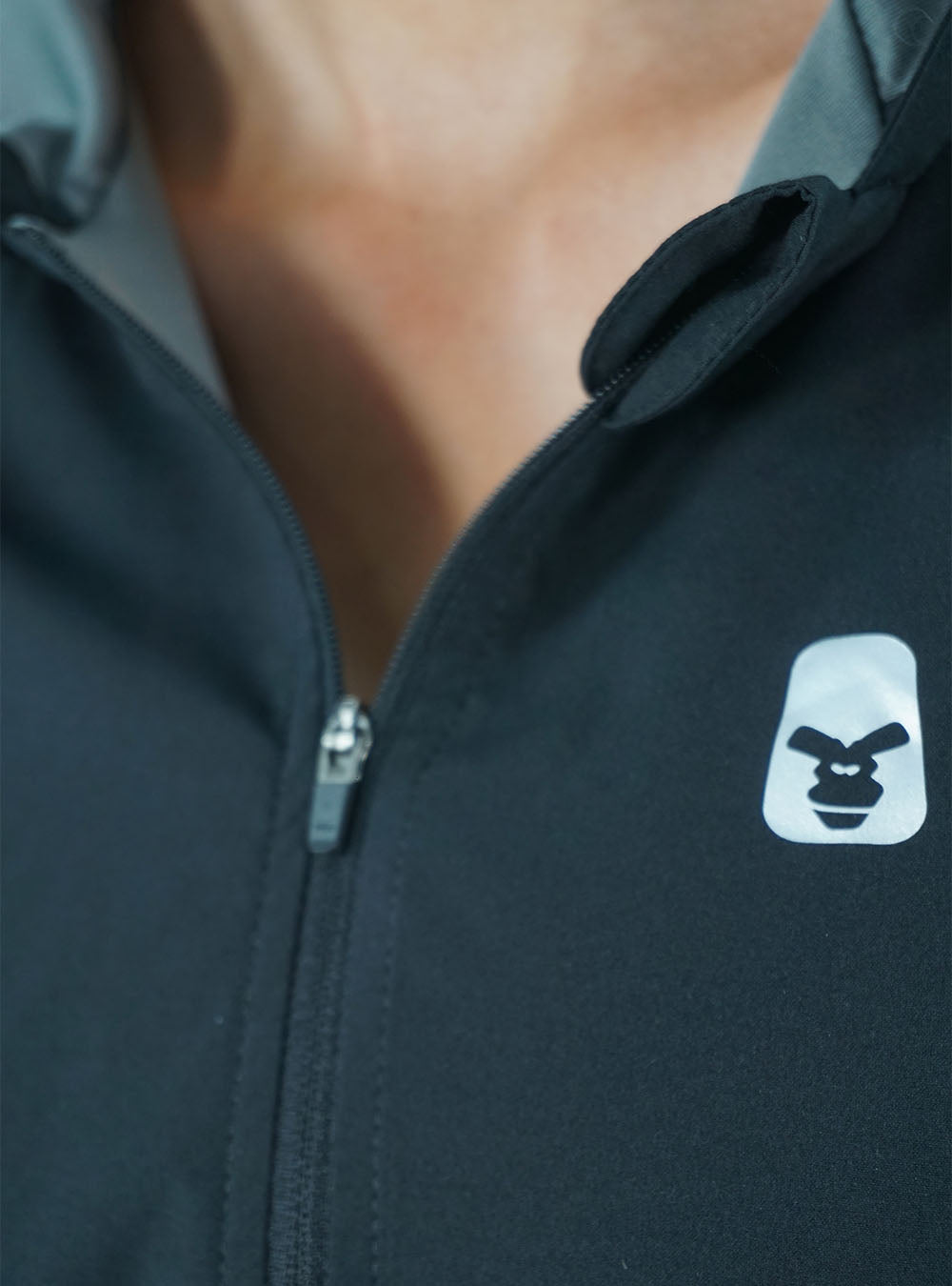 TRACKSUIT BLACK