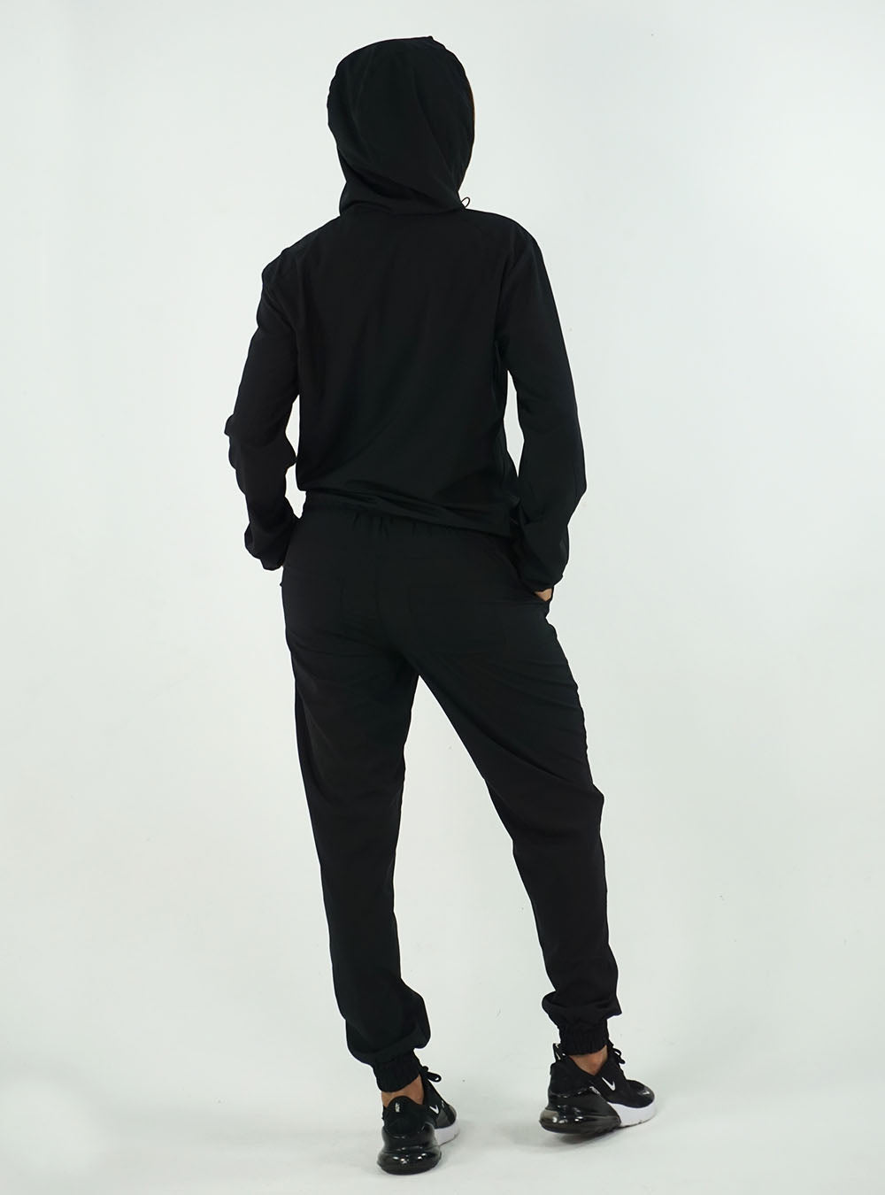 TRACKSUIT BLACK