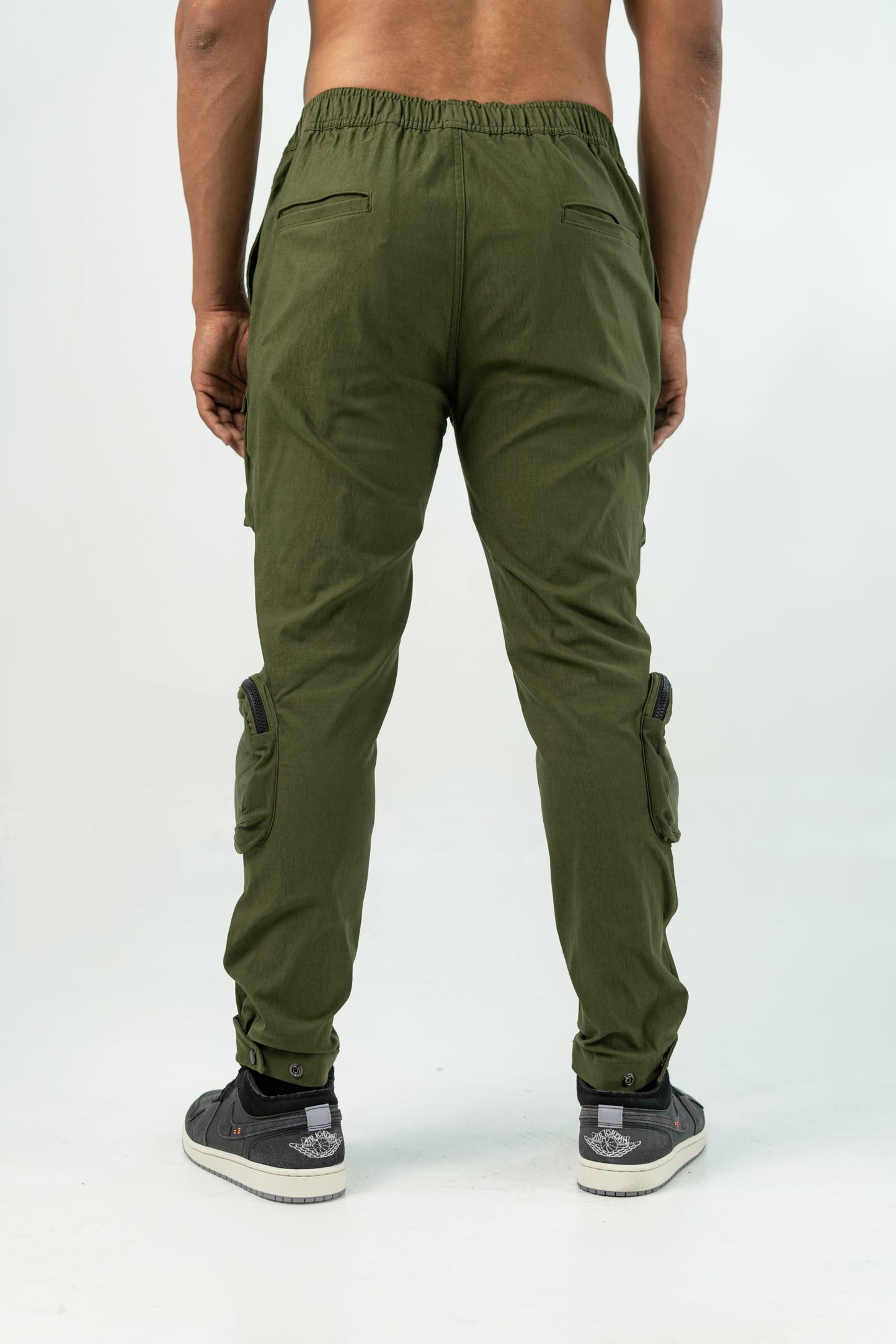 MILITARY GREEN 'BE' UTILITY CARGO PANTS