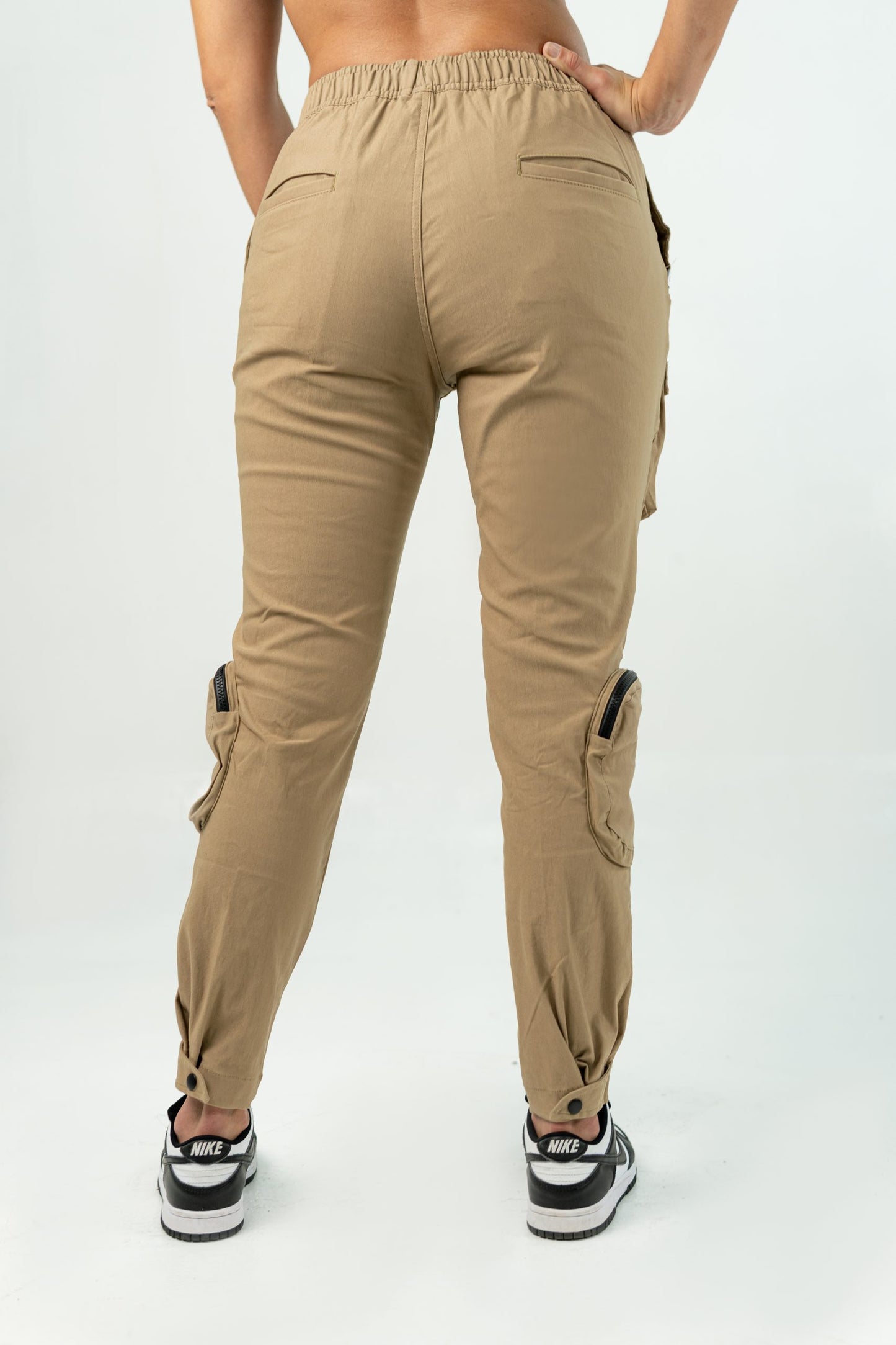BEIGE 'BE' UTILITY CARGO PANTS