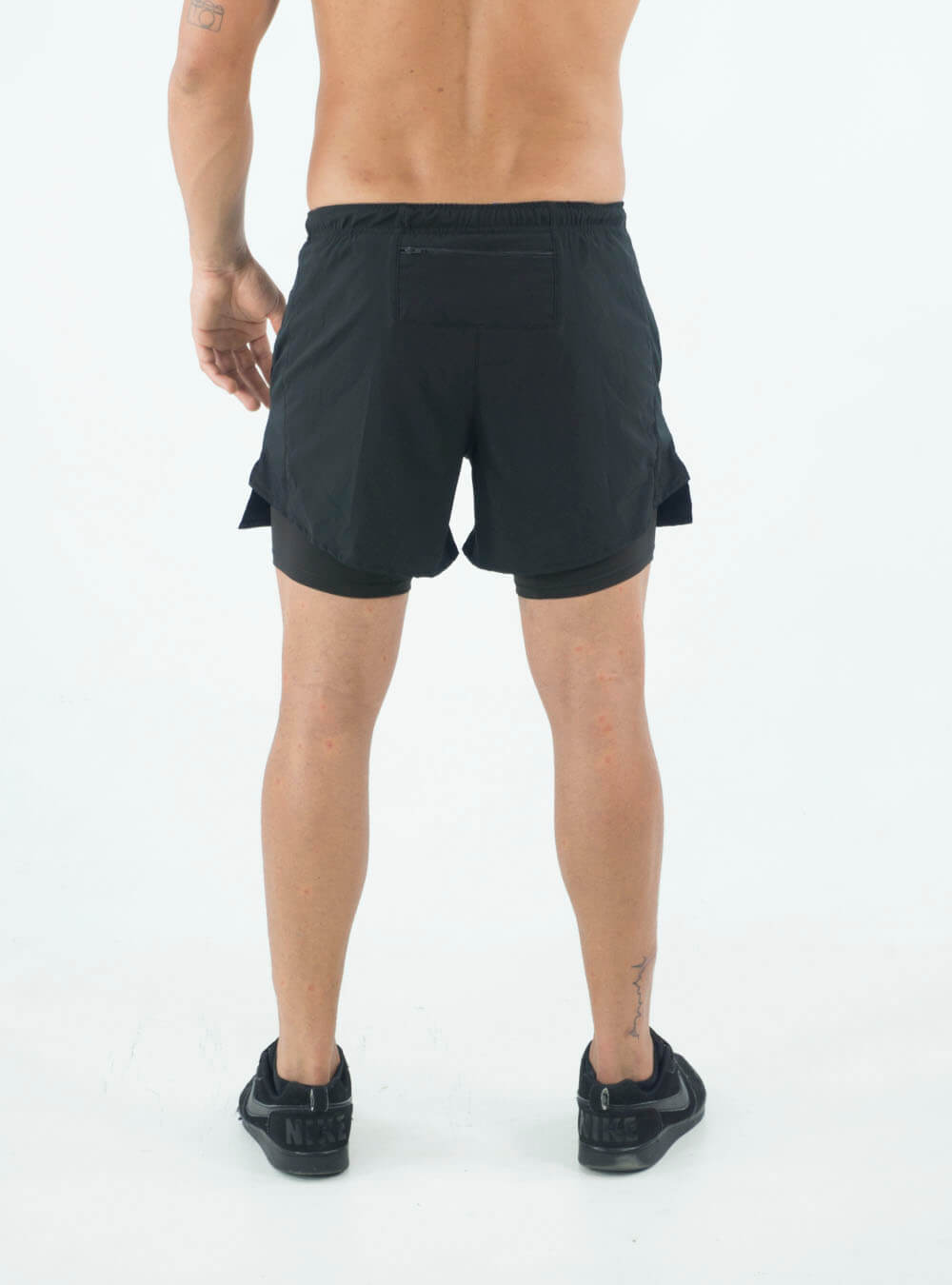 BLACK RUNNING SHORTS