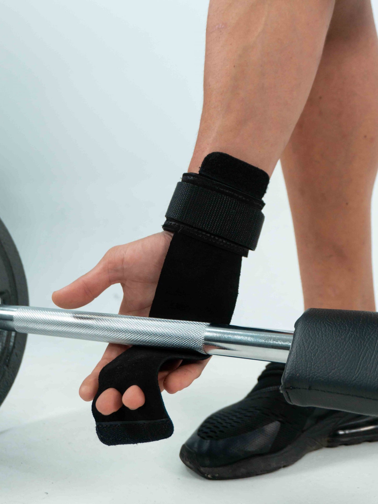 SPEED GRIP STRAPLESS TOP