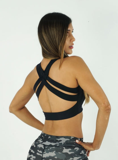 BLACK BRAIDED TOP