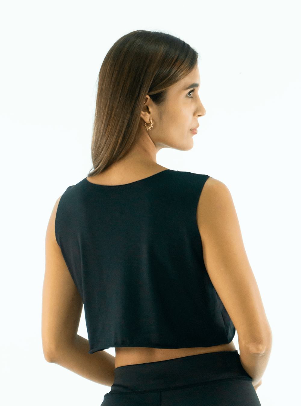 SEAMLESS 'NO RULES' BLACK CROP TOP