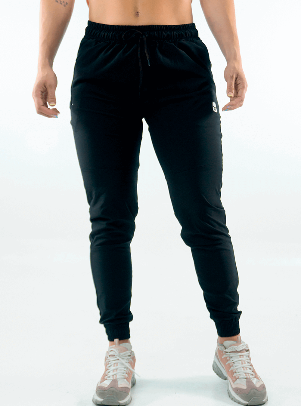 ATHLETIC LIGHT-WEIGHT UNISEX JOGGER BLACK